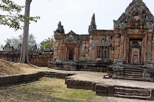 12-Prasat Muang Tam-005
